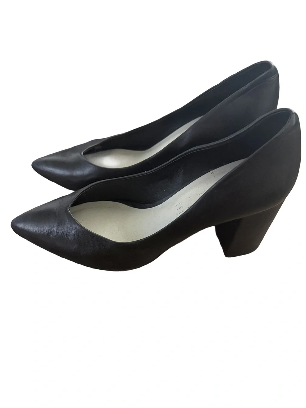 Classic 1.STATE Black Pointed-Toe Leather Heels